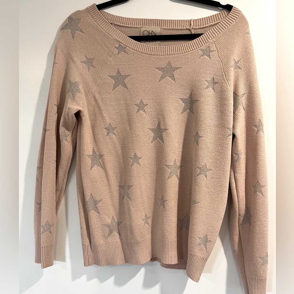 Chaser Baby Pink Crew Neck Sweater with Silver Stars Size M